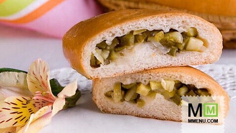 Пирожки с солеными огурцами Пирожки с солеными огурцами