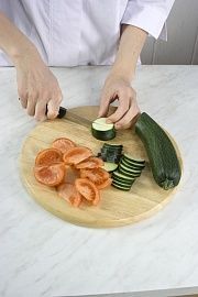 Приготовление блюда по рецепту - Суп рыбный с клецками. Шаг 1