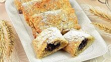 Рецепт - Пирожки с орехами и маком