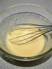 Приготовление блюда по рецепту - Пикантные сырные блинчики с петрушкой.. Шаг 5