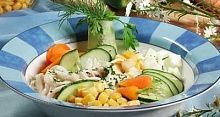 Рецепт - Салат из кальмаров с кукурузой