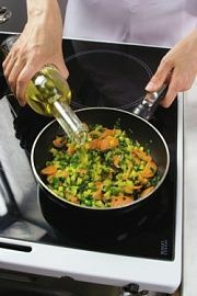 Приготовление блюда по рецепту - Баранина с овощами (4). Шаг 3