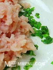 Приготовление блюда по рецепту - Рулет мясо по французски с картофелем и помидорами. Шаг 2