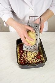 Приготовление блюда по рецепту - Печенье с малиной и кедровыми орешками. Шаг 4