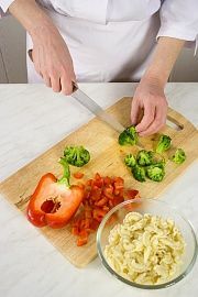 Приготовление блюда по рецепту - Запеканка с макаронами и овощами. Шаг 1