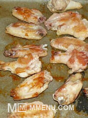 Приготовление блюда по рецепту - Куриные крылышки в медово-соевом соусе - рецепт от Виталий. Шаг 4