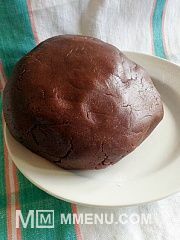 Приготовление блюда по рецепту - Рассыпчатое шоколадное печенье. Шаг 2