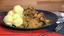 Рецепт - Kraut mit Fuzher - утка с тушеными овощами. 