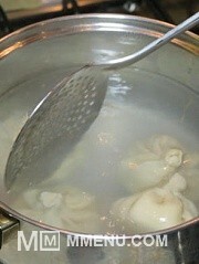 Приготовление блюда по рецепту - Хинкали домашние самолепные. Шаг 7