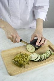 Приготовление блюда по рецепту - Рулет из судака с рисом. Шаг 3