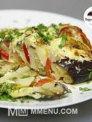 Приготовление блюда по рецепту - Баклажаны, запеченные с овощами под сметанным соусом. Шаг 2