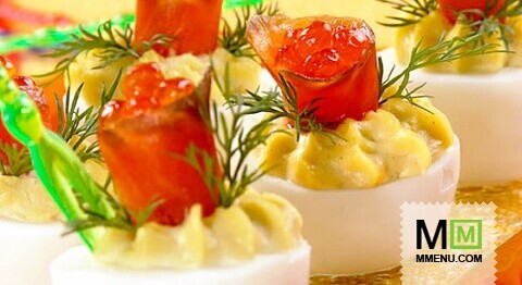 Яйца с рыбой и икрой Яйца с рыбой и икрой