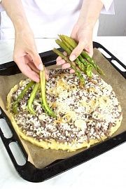 Приготовление блюда по рецепту - Пицца с бараниной. Шаг 5