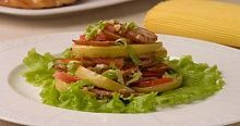 Рецепт - Салат с курицей и яблоками