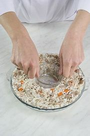 Приготовление блюда по рецепту - Утка, запеченная с рисом, под грибным соусом. Шаг 3