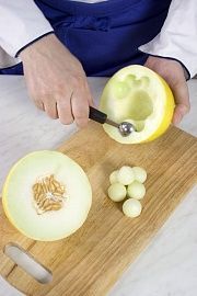 Приготовление блюда по рецепту - Цитрусовый салат. Шаг 3