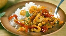 Рецепт - Креветки с овощами и брынзой