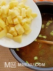 Приготовление блюда по рецепту - Гречневый суп с опятами.. Шаг 7