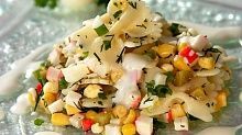 Рецепт - Салат с крабовыми палочками