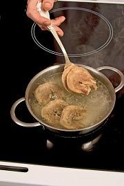 Приготовление блюда по рецепту - Язык под грибным соусом (2). Шаг 2