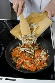 Приготовление блюда по рецепту - Лазанья с гусем и капустой. Шаг 1
