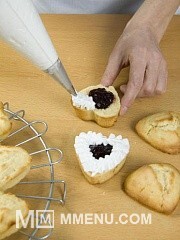 Приготовление блюда по рецепту - Волшебные кексы. Шаг 6