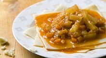 Рецепт - Отварные квадратики из теста с подливой