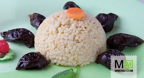 Каша пшеничная с черносливом Каша пшеничная с черносливом