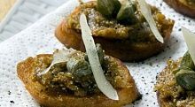 Рецепт - Кростини с инжиром и анчоусами