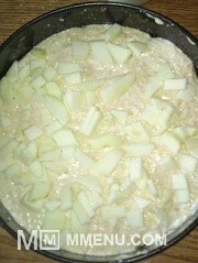 Приготовление блюда по рецепту - Пирог с творогом и яблоками.. Шаг 4