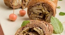 Рецепт - Рулет из гуся с яблоками